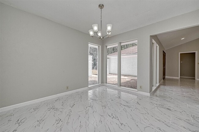Building Photo - 26414 Maplewood Dr