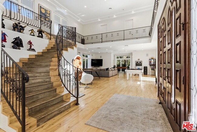 Building Photo - 23135 Dolorosa St