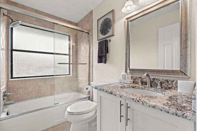 Building Photo - 13575 Columbine Ave