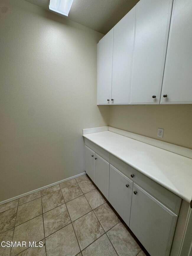 Building Photo - 67 Calle Cataluna