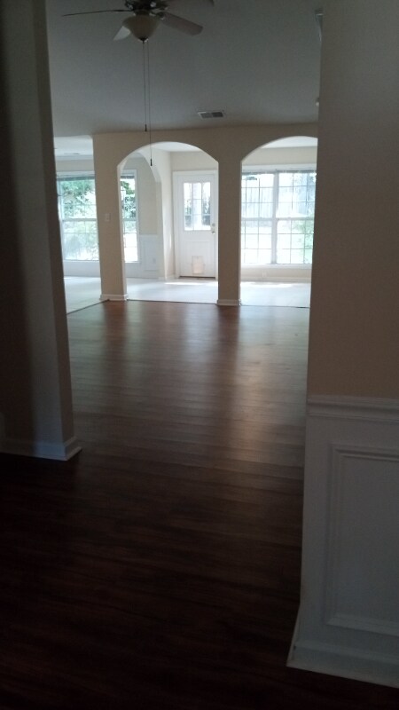 Building Photo - 582 Cotton Field Rd