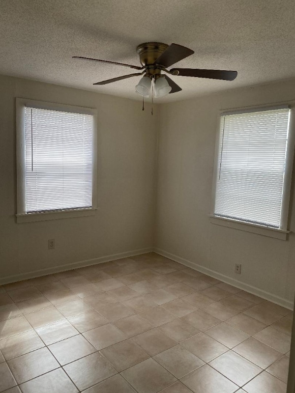 Building Photo - 544 Wilson St