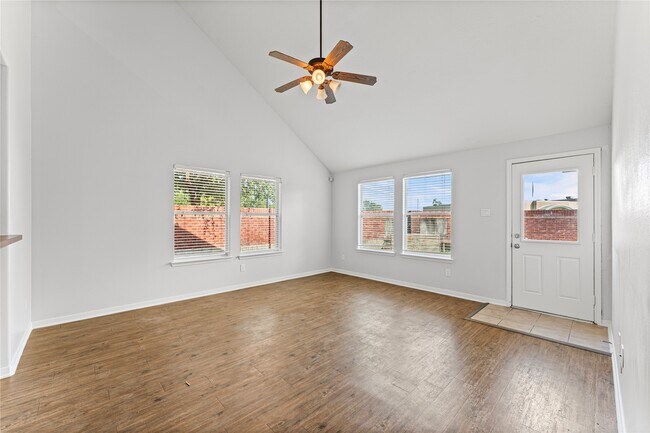Primary Photo - 14723 Boldere Ln