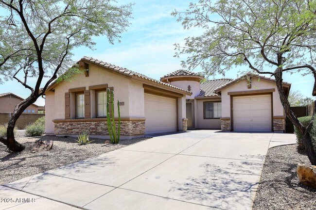 Building Photo - 2503 W Kit Carson Trail