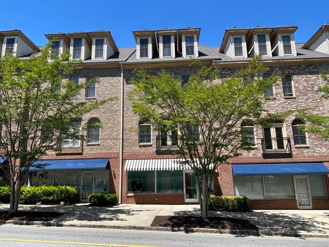 Building Photo - 1281 Dahlgren Lane