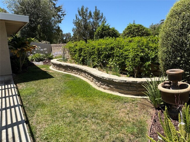 Building Photo - 6231 Sierra Bravo Rd