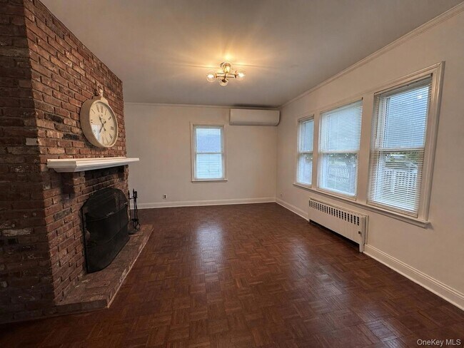 Building Photo - 432 Beach Ave
