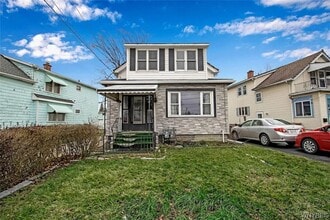 Building Photo - 11 Kaufman Dr