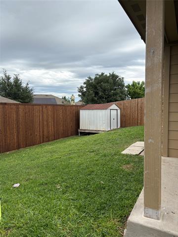 Building Photo - 221 Spring Hollow Dr