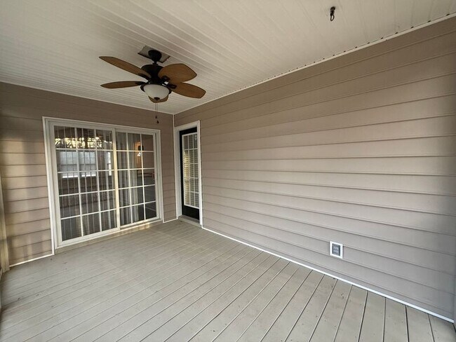 Building Photo - 925 Borage Dr