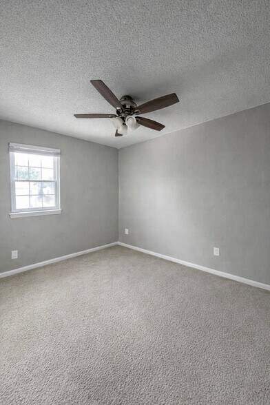 Building Photo - 3063 Reese Dr