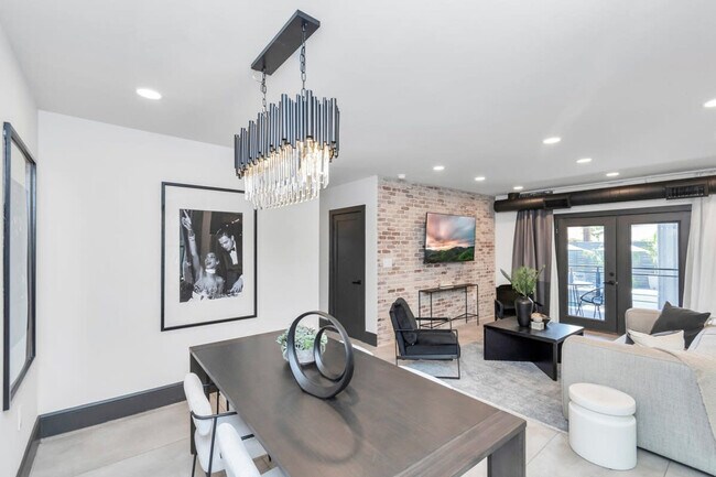 Building Photo - 2683 Blodgett St