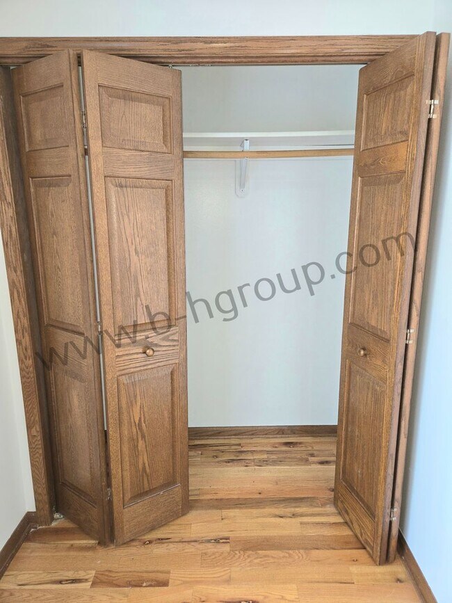 Building Photo - Washer & Dryer Now Provided