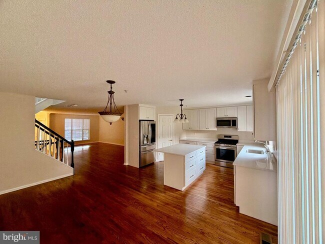 Building Photo - 15108 Cider Wood Ct
