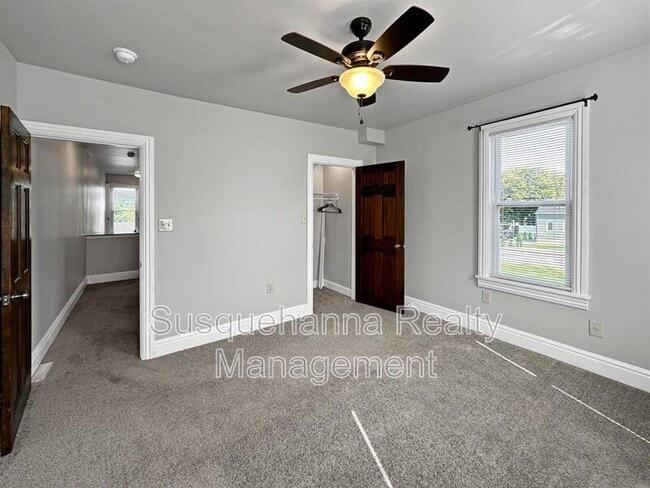 Building Photo - 2871 Horseshoe Pike