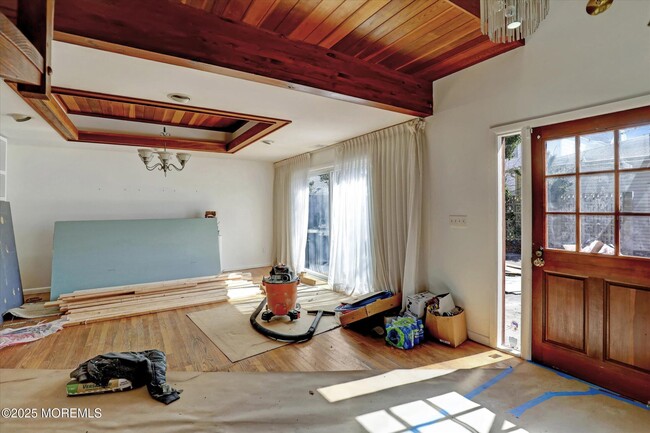 Building Photo - 105 Elberon Ave