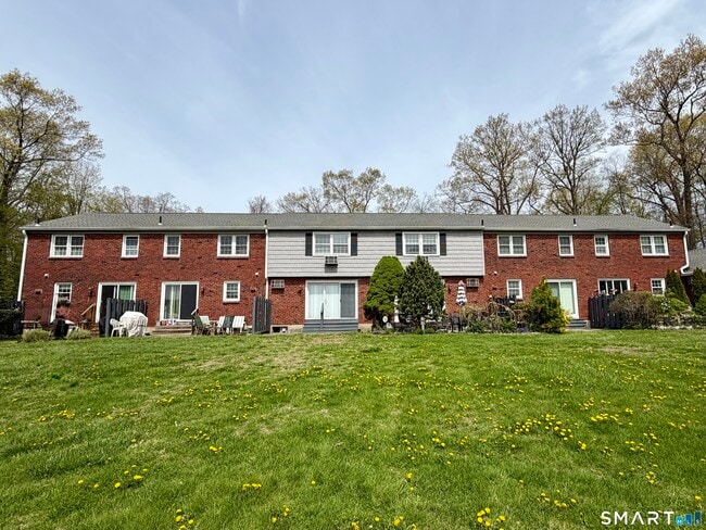Building Photo - 47 Old Farms Ln