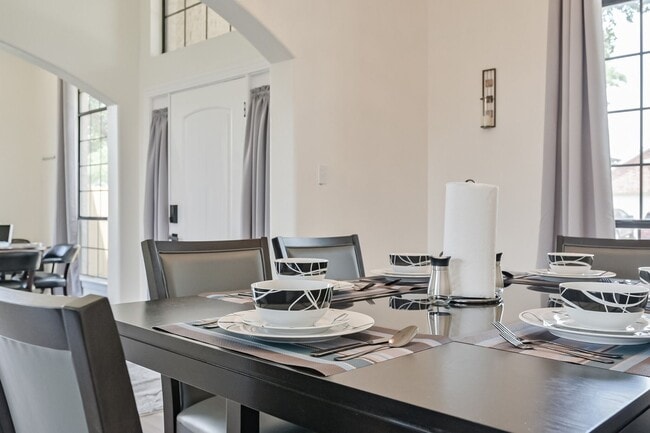Building Photo - FULLY FURNISHED Grand Prairie 4 Bedroom Home