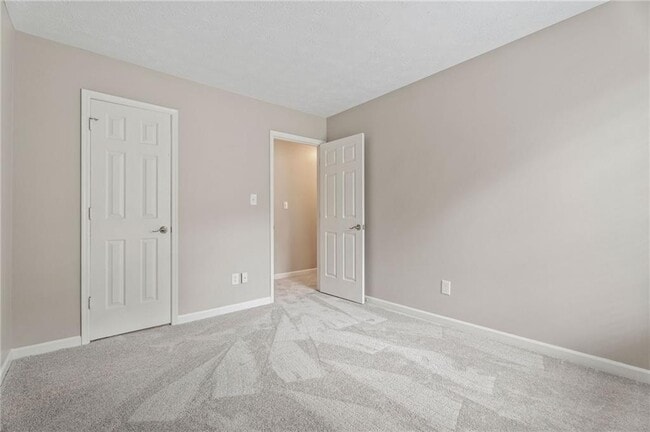 Building Photo - 4930 Heritage Trace Ct