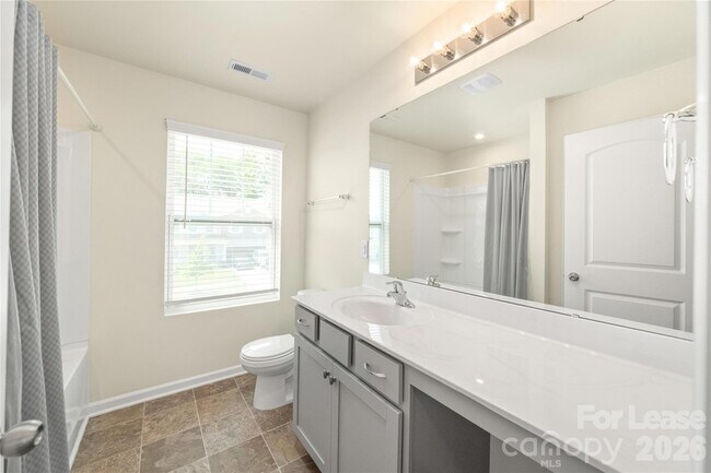 Building Photo - 9517 Harvard Oak Ct