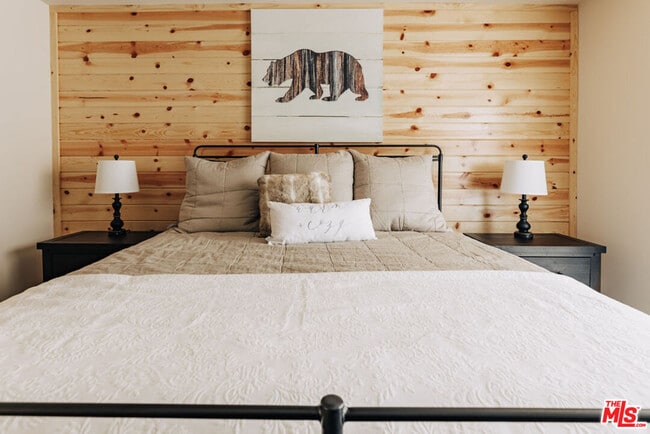 Building Photo - 315 Northern Cross Dr