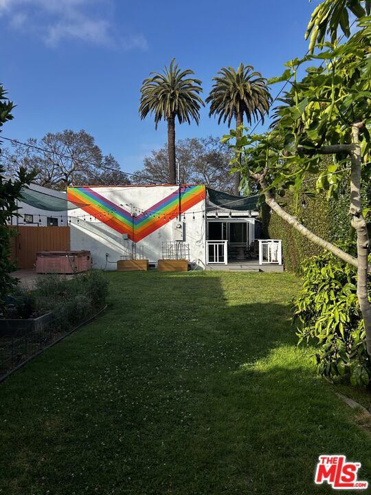 Building Photo - 2031 Glendon Ave