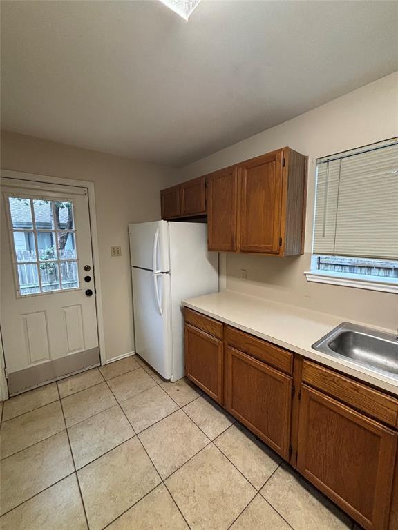 Building Photo - 515 Luther Dr