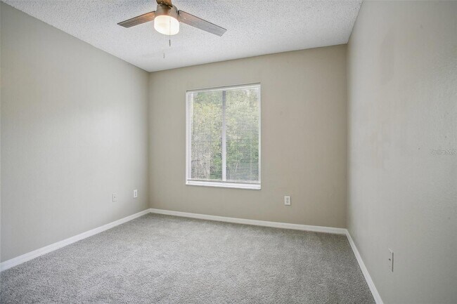 Building Photo - 18181 Paradise Point Dr