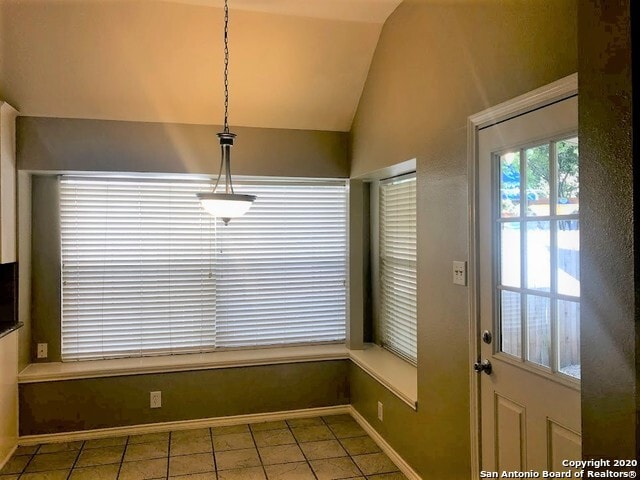 Building Photo - 11615 Brae Valley