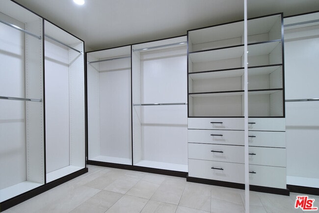 Building Photo - 23637 Park Belmonte