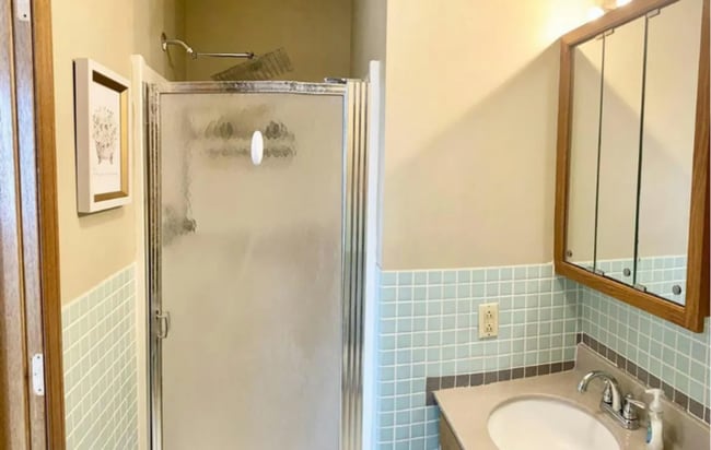 Building Photo - Beautiful 3 Bed 2 Bath Home Near Brittleba...