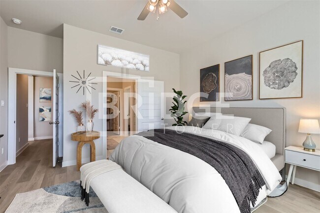 Building Photo - LIVINGSTON PLAN