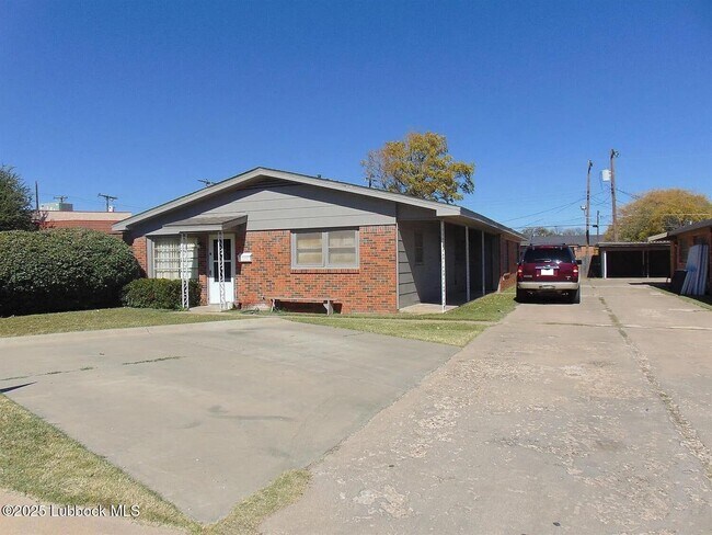 Primary Photo - 2406 46th St