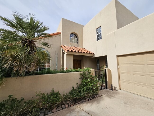 Building Photo - 3049 Palomino Park Loop