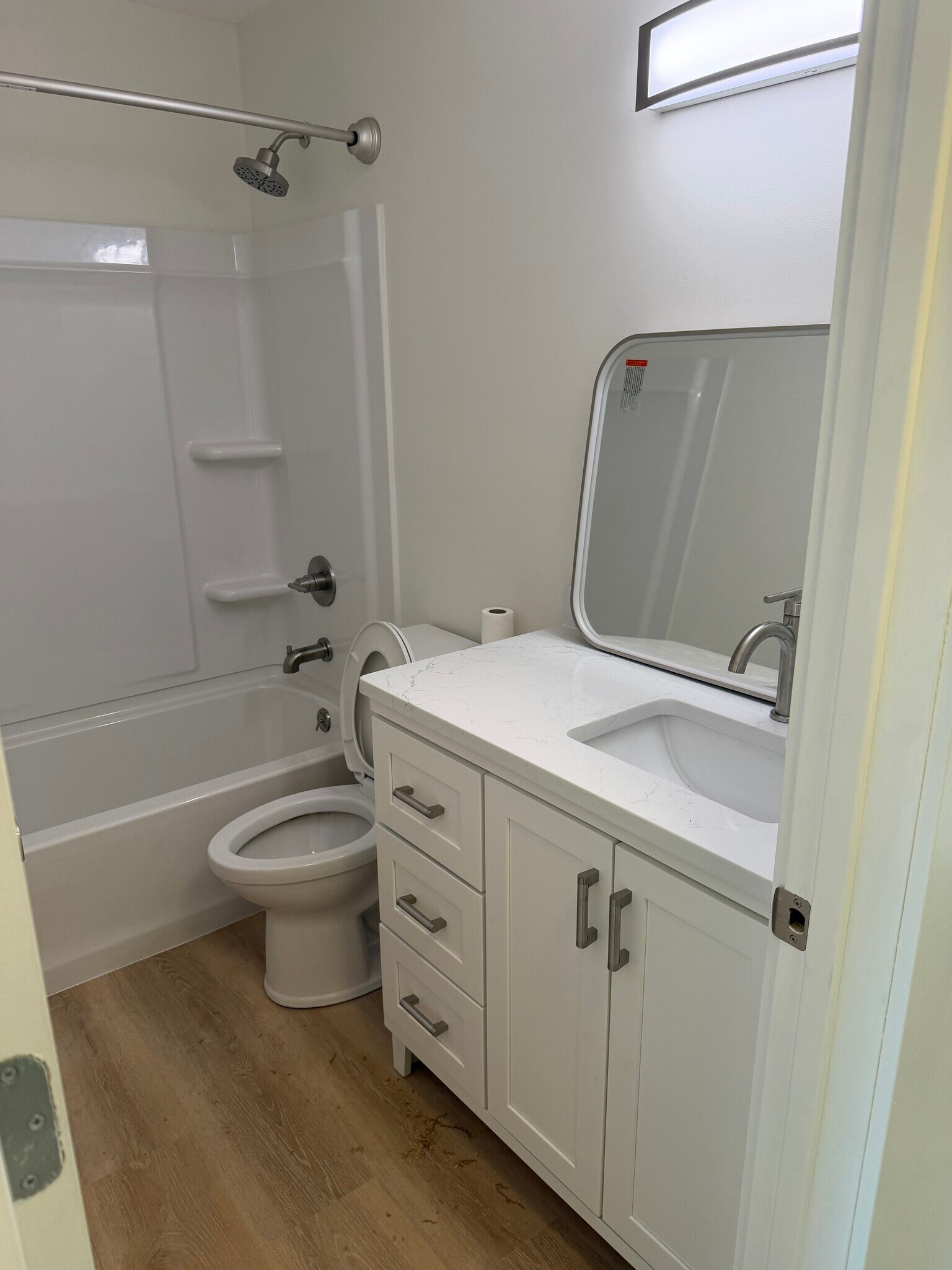 Building Photo - 120 Creekwood Dr