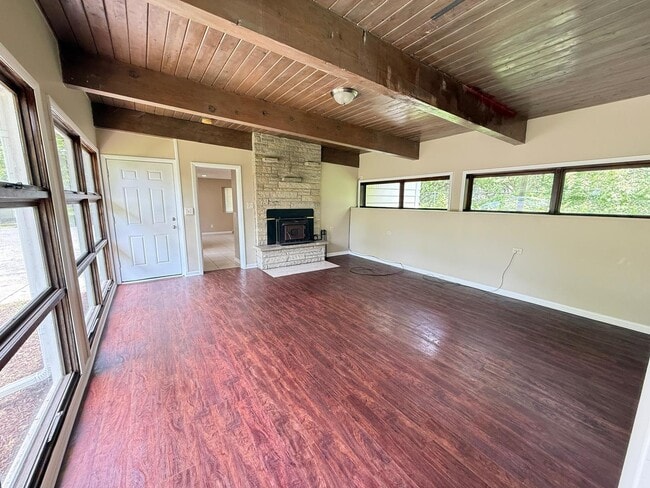 Building Photo - 5S074 Karns Rd