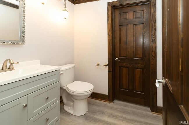 Building Photo - 7877 Marywood Dr