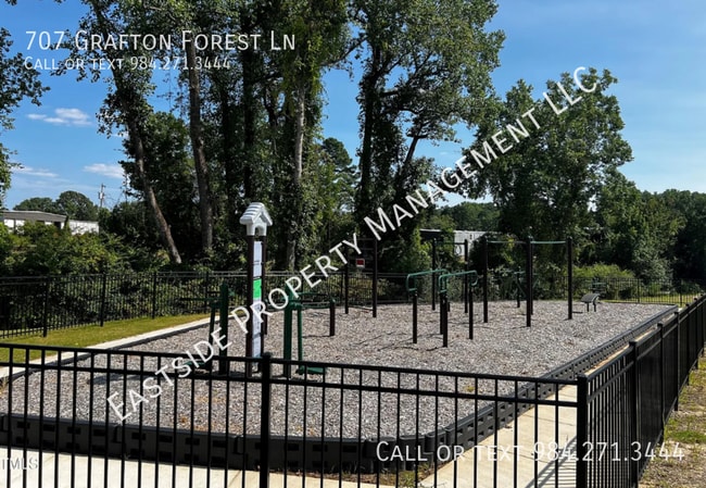 Building Photo - 707 Grafton Frst Ln