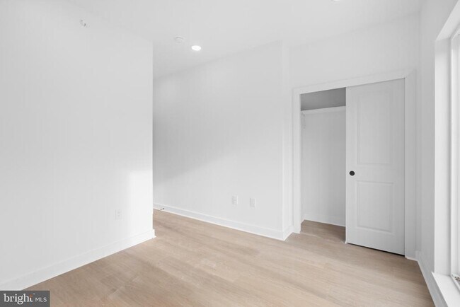 Building Photo - 2506 N 12th St