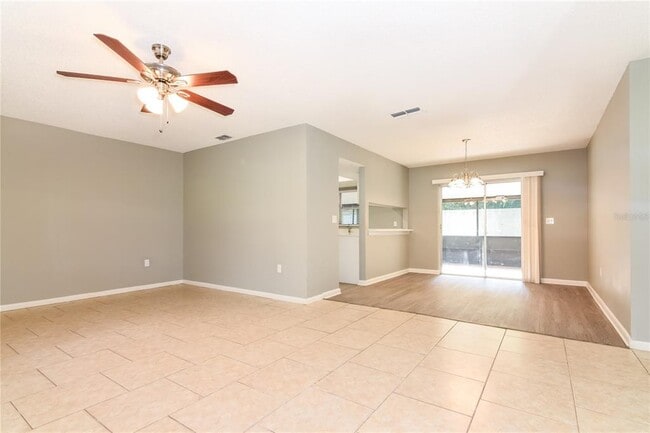 Building Photo - 8720 Christi Ct