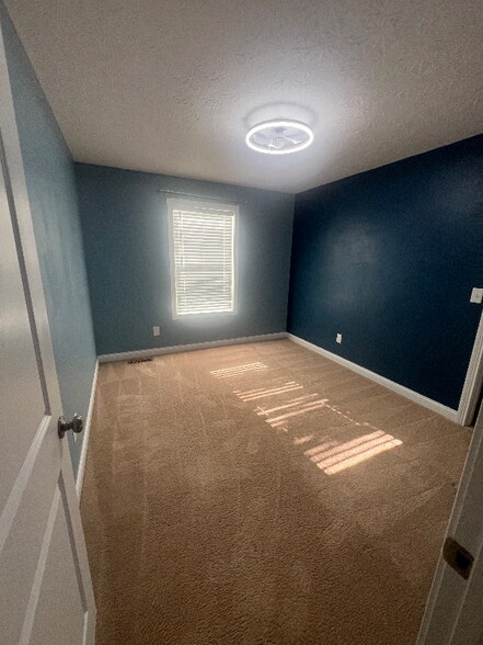 Building Photo - 12411 Sheppard Way