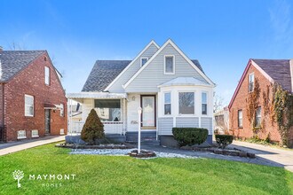 Building Photo - 15804 Throckley Ave