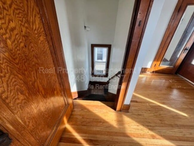 Building Photo - 9176 Chamberlain St