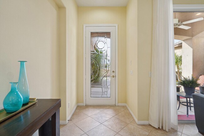 Building Photo - 80570 Hoylake Dr