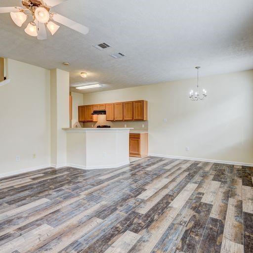 Building Photo - 6130 Yorkglen Manor Ln