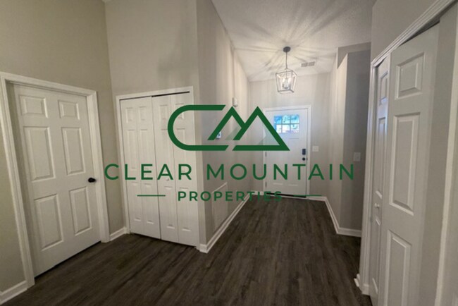 Building Photo - WINTER IS COMING! NEWLY RENOVATED HOME - $...