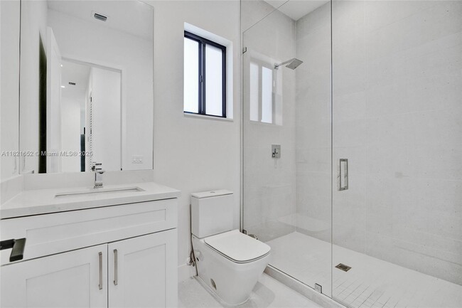 Building Photo - 7759 SW 99th St