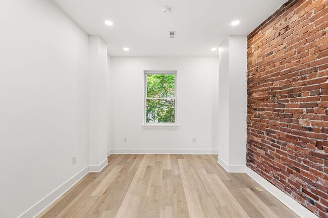 Building Photo - 4503 N 19th St