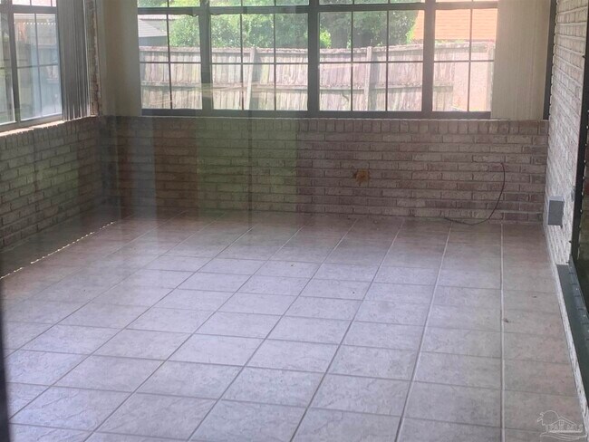 Building Photo - 2787 Willow Bend Ct
