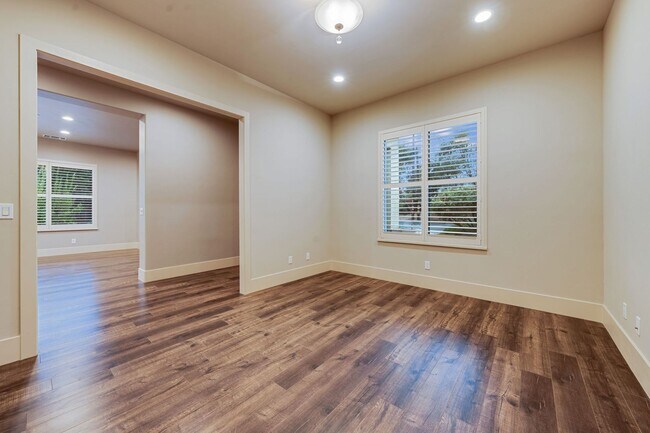 Building Photo - Utilities Included! Luxury Single-Story Ho...